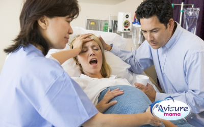 Mẹ vỡ ối bao lâu thì sinh em bé? Cách vượt cạn thành công